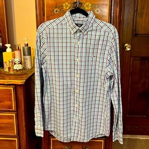 Men’s vineyard, vine, button-down shirt